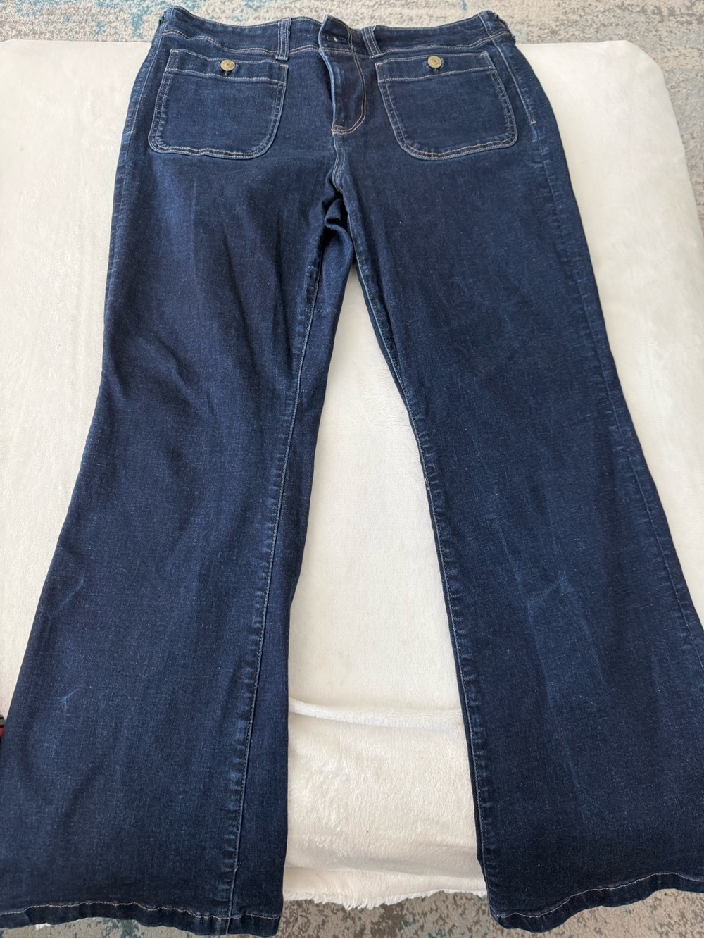 American Eagle Womens Next Level Stretch  Kick Boot Blue Denim Jeans Size 16 D76